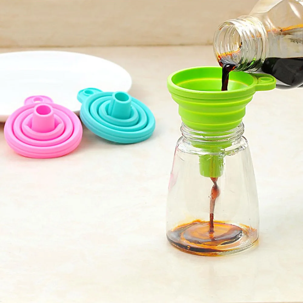 Funnel Hopper Water Filler Tool Mini Silicone Foldable Funnel Silicone Gel Foldable Collapsible Style Kitchen Accessories Gadget
Funnel Hopper Water Filler Tool Mini Silicone Foldable Funnel Silicone Gel Foldable Collapsible Style Kitchen Accessories Gadget