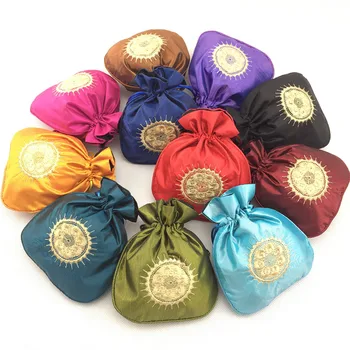 Small Sun Drawstring Fabric Christmas Gift Bags for Candy Jewelry Packaging Bags Embroidered Wedding Party Favor Bags with lined
Small Sun Drawstring Fabric Christmas Gift Bags for Candy Jewelry Packaging Bags Embroidered Wedding Party Favor Bags with lined