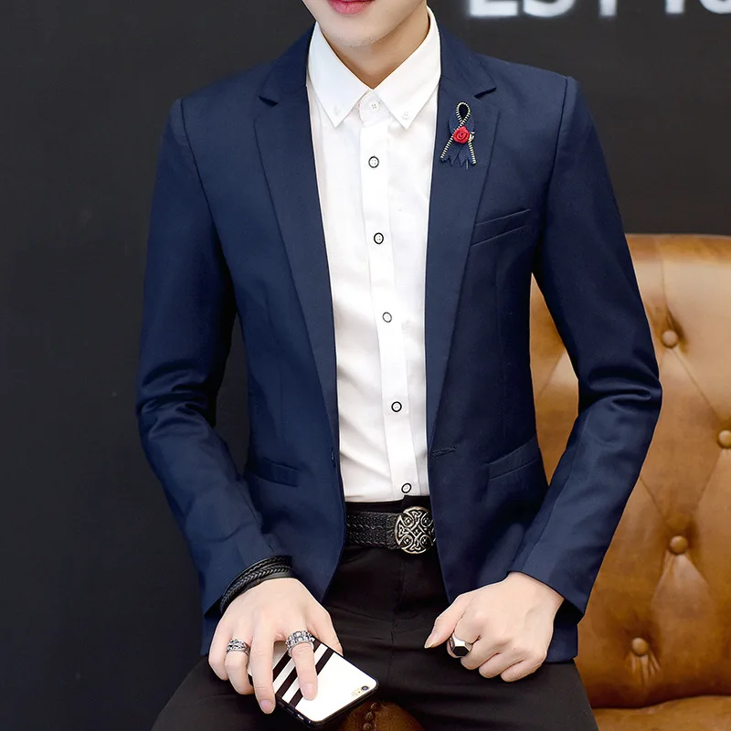 In the spring of 2019 the new men's leisure blazer fashion youth pure color blazer
In the spring of 2019 the new men's leisure blazer fashion youth pure color blazer