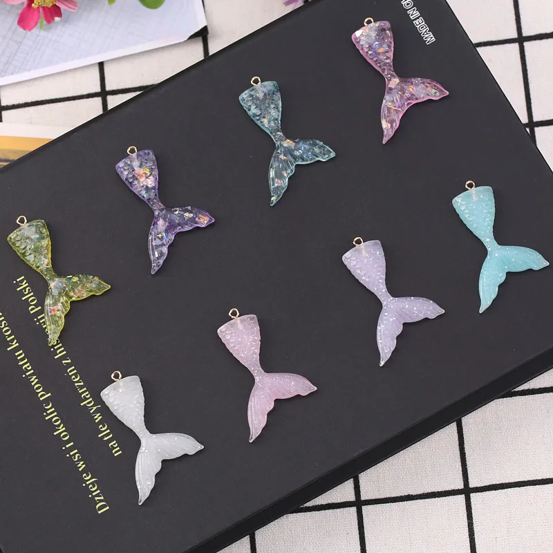 20pcs 32*43mm shiny mermaid charms flat back resin charms necklace pendant keychain charms for DIY decoration
20pcs 32*43mm shiny mermaid charms flat back resin charms necklace pendant keychain charms for DIY decoration