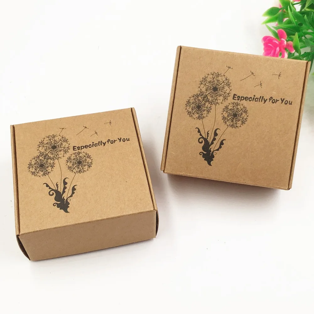 

200Pcs/Lot 6.5*6.5*3cm Party Gift Packaging Kraft Paper Box For Jewelry Event Wedding Candy Chocolate DIY Soap Packing Pack Box