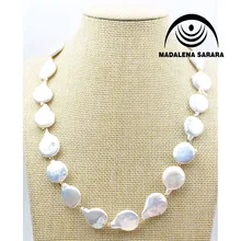 

MADALENA SARARA 12-13mm Elegant Queen Style Cultured Freshwater Pearl Necklace Bracelet Set European Bride Button Shape Pearl