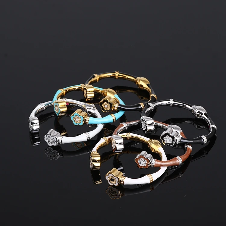 European and American texture enamel bamboo section hand-painted pearlescent encrusted opening elastic multicolor bangle
European and American texture enamel bamboo section hand-painted pearlescent encrusted opening elastic multicolor bangle