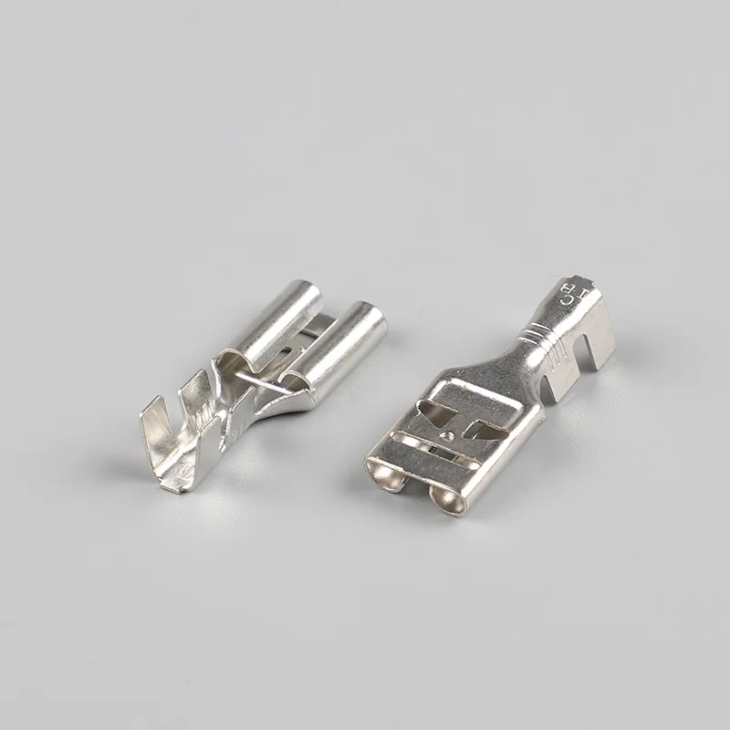 100pcs/lot 9.5 the plug spring terminals inserted tinned copper terminal lug inserts
100pcs/lot 9.5 the plug spring terminals inserted tinned copper terminal lug inserts