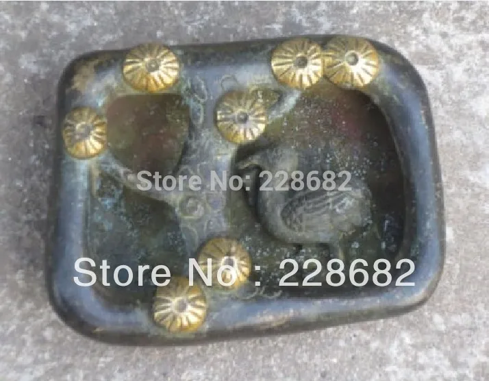 Metal Crafts Collection Chinese handwork old bronze pine tree crane statue pen brush washer fast shiping
Metal Crafts Collection Chinese handwork old bronze pine tree crane statue pen brush washer fast shiping