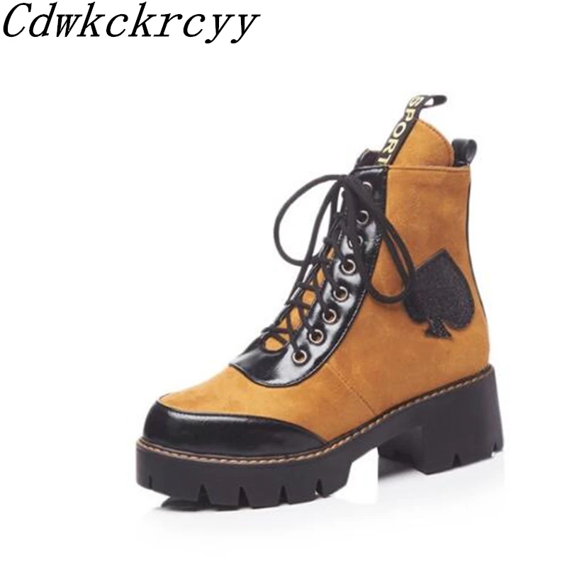 winter New style Restoring ancient ways British style Blue Patchwork Frenulum Martin boots Student Keep warm Women Boots 34-43
winter New style Restoring ancient ways British style Blue Patchwork Frenulum Martin boots Student Keep warm Women Boots 34-43