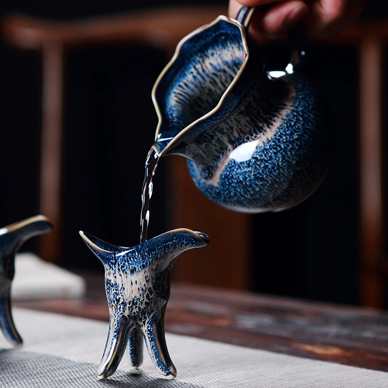 8pcs/set Ceramic Sake Pot Cups Set Flagon Liquor Cup Spirits Cups Set Chinese style Antique Wine Set Pattern Creative Gifts
8pcs/set Ceramic Sake Pot Cups Set Flagon Liquor Cup Spirits Cups Set Chinese style Antique Wine Set Pattern Creative Gifts