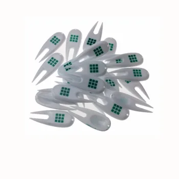 Print logo accept Promotion Plastic Divot Tools Golf Pitch Fork White Divots Tool golf ball tools 100pcs/lot
Print logo accept Promotion Plastic Divot Tools Golf Pitch Fork White Divots Tool golf ball tools 100pcs/lot