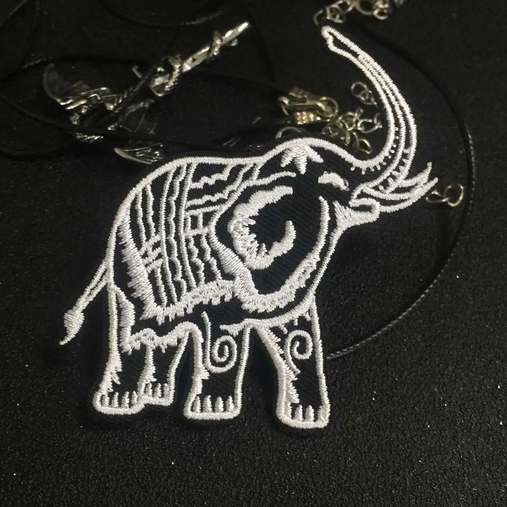 Elephant Iron On Patch Embroidered Applique Sewing Label Patches Clothes Stickers Apparel Accessories Badge
Elephant Iron On Patch Embroidered Applique Sewing Label Patches Clothes Stickers Apparel Accessories Badge