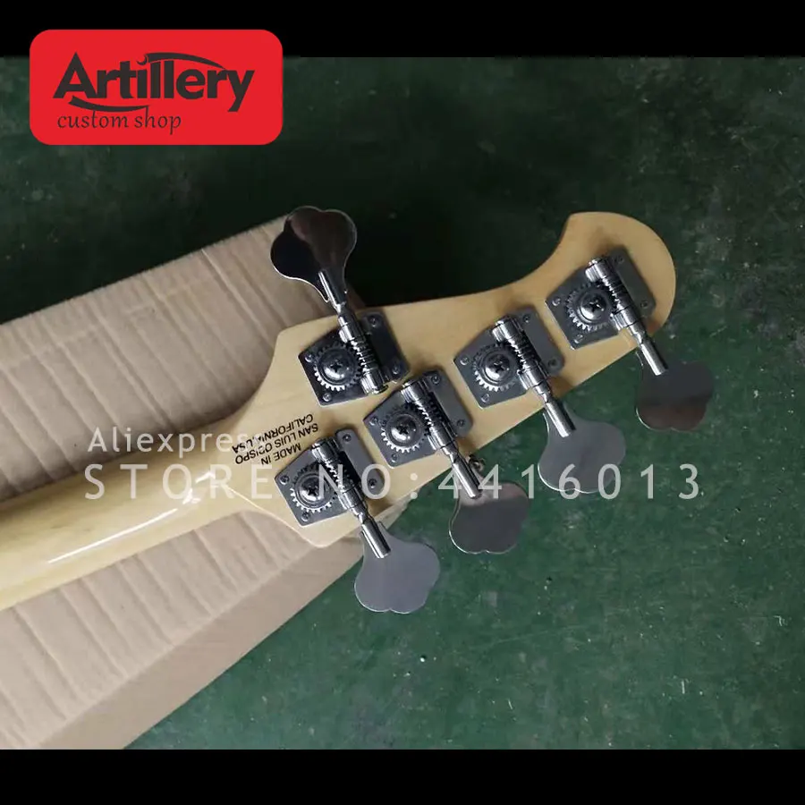 MUSICMAN-BASS5