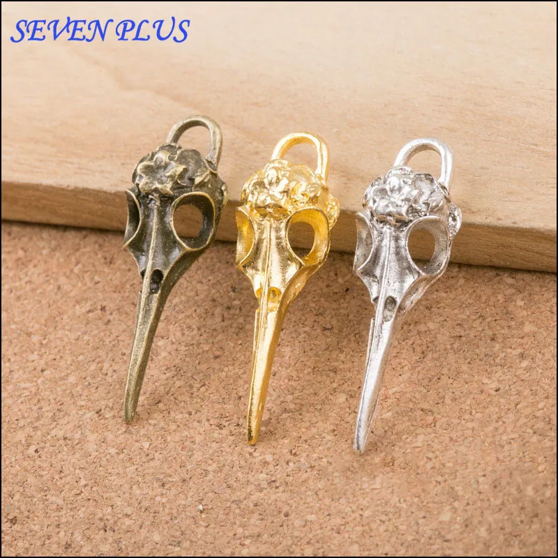 High Quality 10 Pieces/Lot 41mm*12mm Antique Bronze Plated Bird Charm Bird Head Skull Charms
High Quality 10 Pieces/Lot 41mm*12mm Antique Bronze Plated Bird Charm Bird Head Skull Charms
