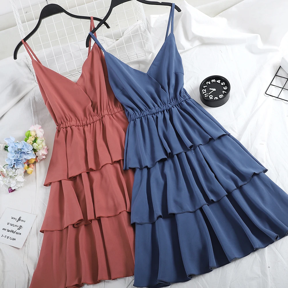 Women Sleeveless Off Shoulder V-neck Ruffles Spaghetti Strap Dress Casual Pullover Elastic Slim High Waist Chiffon Cake Dress
Women Sleeveless Off Shoulder V-neck Ruffles Spaghetti Strap Dress Casual Pullover Elastic Slim High Waist Chiffon Cake Dress