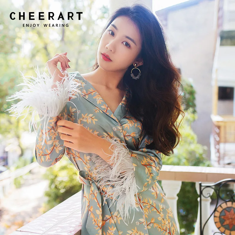 Cheerart 2019 Spring Floral Dress Women Ladies Feather Dress V Neck Lapel Mini Dress With Belt Satin Woman Party Night Dress
Cheerart 2019 Spring Floral Dress Women Ladies Feather Dress V Neck Lapel Mini Dress With Belt Satin Woman Party Night Dress