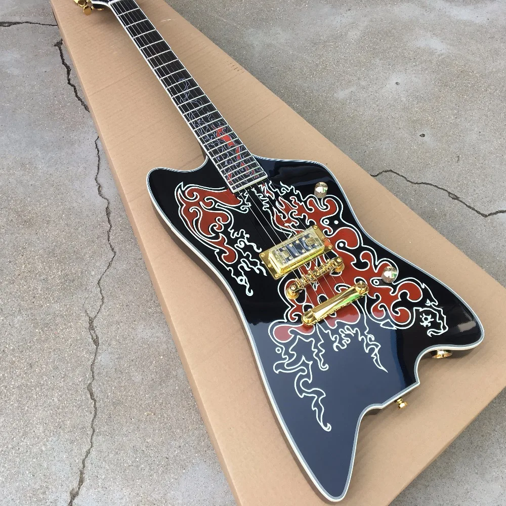High quality and low price Swiss electric guitar, black body, color printing,fingerboard color mosaic, real photos
High quality and low price Swiss electric guitar, black body, color printing,fingerboard color mosaic, real photos