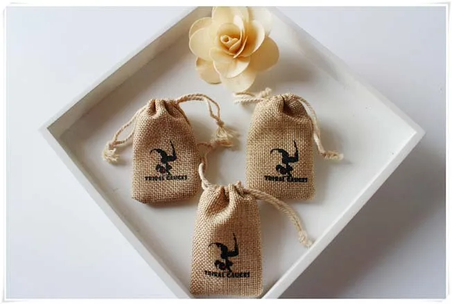 Custom logo chocolate burlap packaging bags Wedding Party Gift Bags pouches jute bags Free shipping
Custom logo chocolate burlap packaging bags Wedding Party Gift Bags pouches jute bags Free shipping