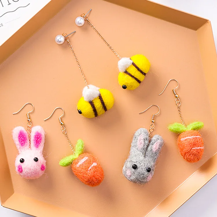 2018 Sweet Cute Cartoon Wool Felt Rabbit Bee Carrot Drop Earrings Asymmetry Dangle Earring for Kid Girls Jewelry Gift Pendientes
2018 Sweet Cute Cartoon Wool Felt Rabbit Bee Carrot Drop Earrings Asymmetry Dangle Earring for Kid Girls Jewelry Gift Pendientes