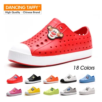 New Summer Style kids Beach Shoes Hollow Hole Breathable Flip Flops Non Slip Sandals children Clogs Outside boys girls sneaker
New Summer Style kids Beach Shoes Hollow Hole Breathable Flip Flops Non Slip Sandals children Clogs Outside boys girls sneaker