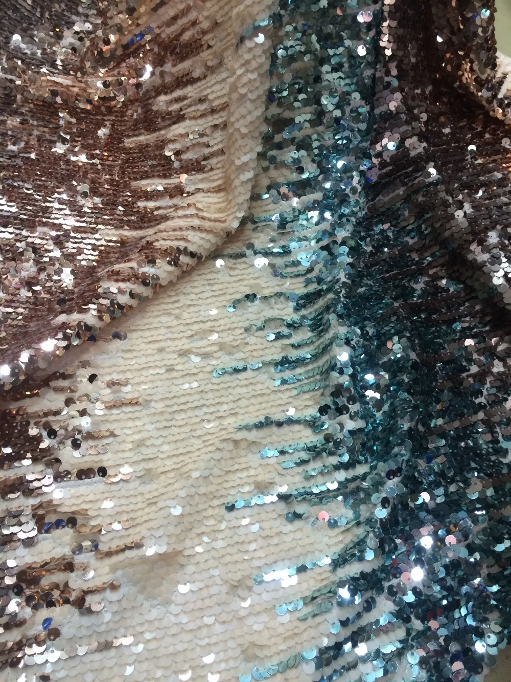 High Quality Z-han62412 African wedding Tulle Lace Fabric 5yards French net Lace Fabric with sequins
High Quality Z-han62412 African wedding Tulle Lace Fabric 5yards French net Lace Fabric with sequins