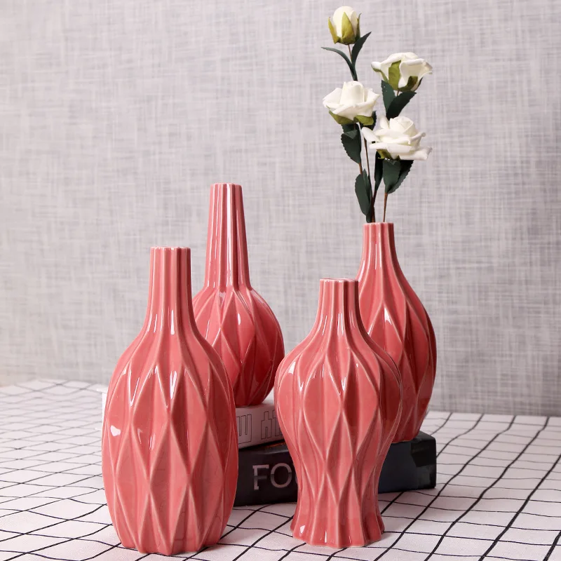 European Simple Diamond Porcelain Vase Modern Fashion Ceramic Vase Flower House Home Wedding Decoration
European Simple Diamond Porcelain Vase Modern Fashion Ceramic Vase Flower House Home Wedding Decoration