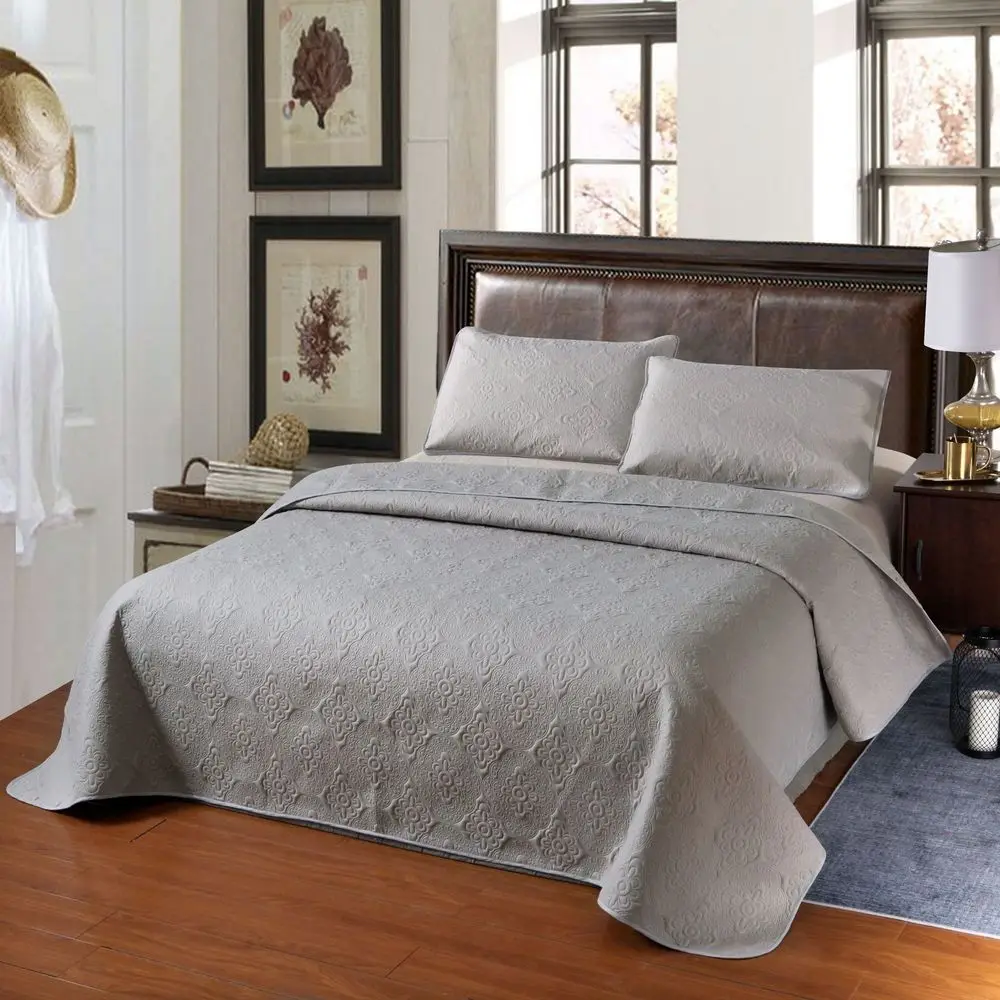 3Pcs/set Simple Flower Plain Bedspread Quilted Coverlet Set Solid Bed Cover Summer Air Conditioner Quilt Blanket US Queen King 
3Pcs/set Simple Flower Plain Bedspread Quilted Coverlet Set Solid Bed Cover Summer Air Conditioner Quilt Blanket US Queen King