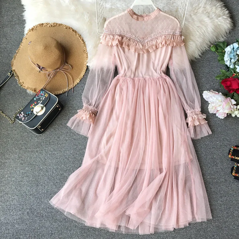 Spring summer vintage mesh dress 2019 new Long Flare Sleeve Mesh Gauze Ruffles Dress lace dress for women
Spring summer vintage mesh dress 2019 new Long Flare Sleeve Mesh Gauze Ruffles Dress lace dress for women