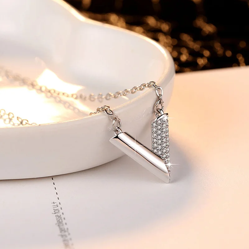 V shaped Victory Pendant Silver O chain Necklace bijoux female for Women Ladies friends B45
V shaped Victory Pendant Silver O chain Necklace bijoux female for Women Ladies friends B45