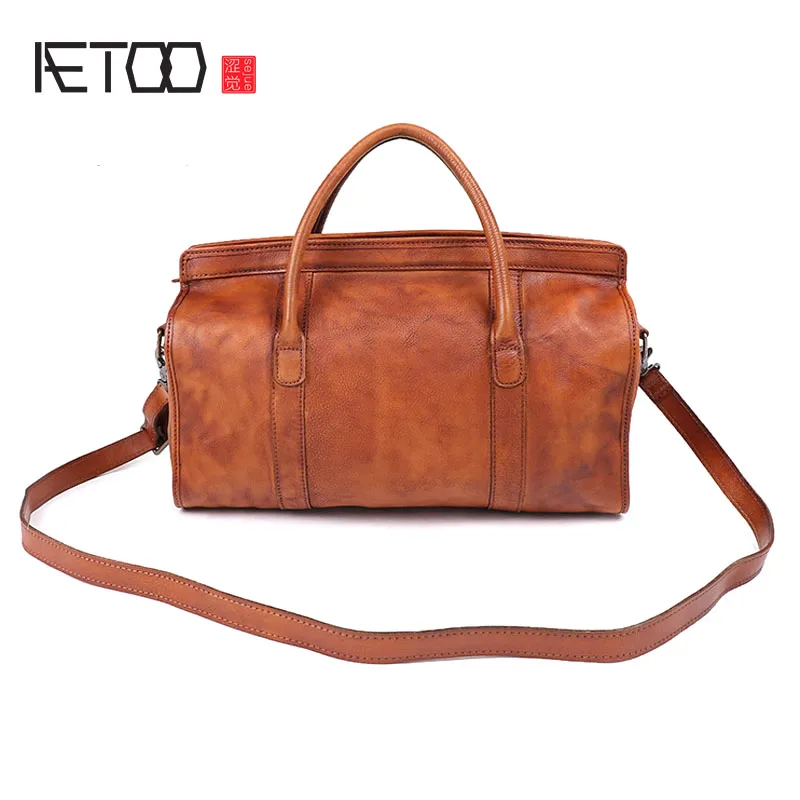

AETOO Pure hand rubbing the first layer of cowhide female wrapped tanned leather shoulder bag Messenger bag retro old leather ba