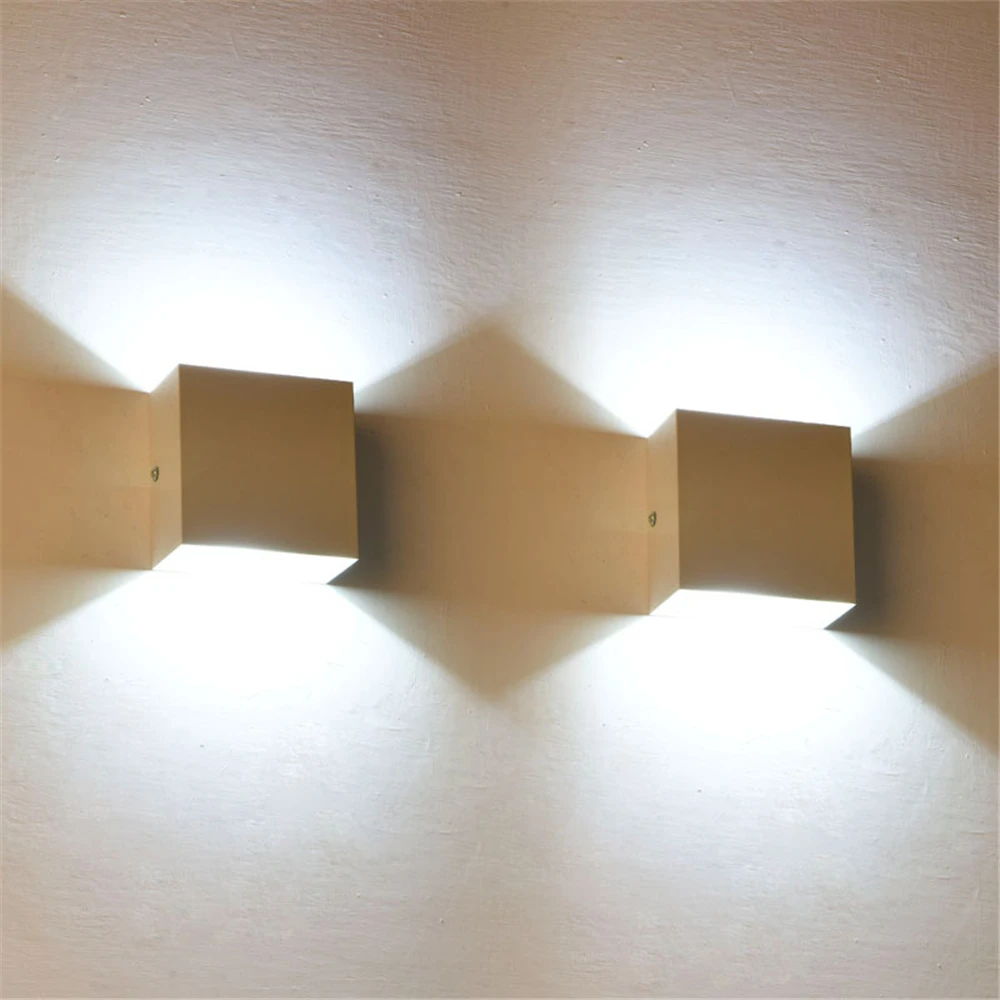 LED Indoor Lighting Wall Lamp Cube COB Modern Home Lighting Decoration Sconce Aluminum Lamp 6W 85-265V For Bath Corridor Bedroom
LED Indoor Lighting Wall Lamp Cube COB Modern Home Lighting Decoration Sconce Aluminum Lamp 6W 85-265V For Bath Corridor Bedroom