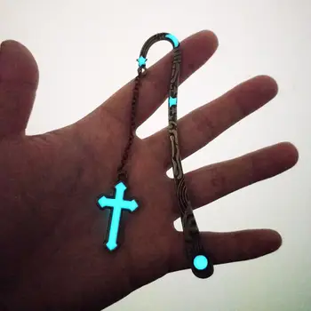 Luminous Cross Bookmarks Retro Glowing Exquisite Metal Sun and Moon Stars Bookmarks Fluorescent Metal Multi-Purpose Jewelry Gift
Luminous Cross Bookmarks Retro Glowing Exquisite Metal Sun and Moon Stars Bookmarks Fluorescent Metal Multi-Purpose Jewelry Gift