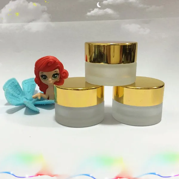 50pcs/lot 5G Acid Etch cream cosmetic container, display sample jar,Mask Canister with black or golden cap
50pcs/lot 5G Acid Etch cream cosmetic container, display sample jar,Mask Canister with black or golden cap