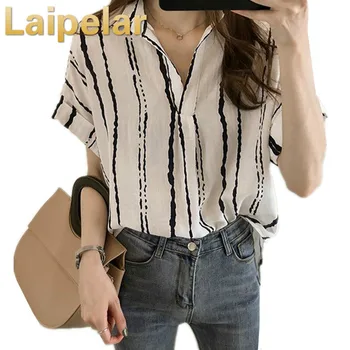 2018 Summer Chiffon Blouse Women Tops Striped Print Shirts Large Size Blouses Fashion V-neck Batwing Sleeve Blusas Femininas
2018 Summer Chiffon Blouse Women Tops Striped Print Shirts Large Size Blouses Fashion V-neck Batwing Sleeve Blusas Femininas