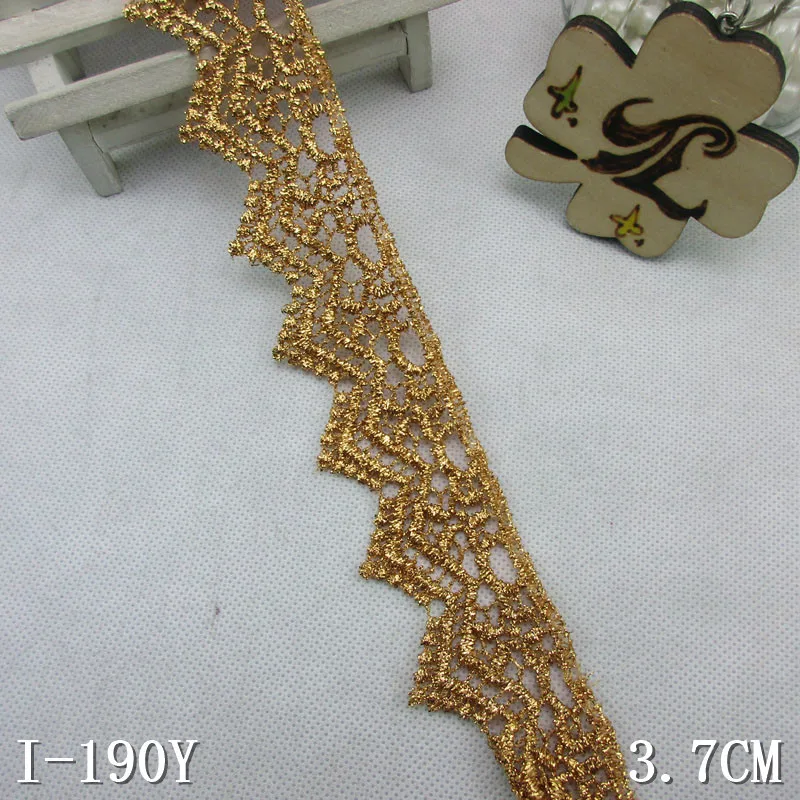1 Yard 37mm Width Gold Lace Trim DIY Hair Accessory Decoration Handmade Material Lace Applique Sewing Trims
1 Yard 37mm Width Gold Lace Trim DIY Hair Accessory Decoration Handmade Material Lace Applique Sewing Trims