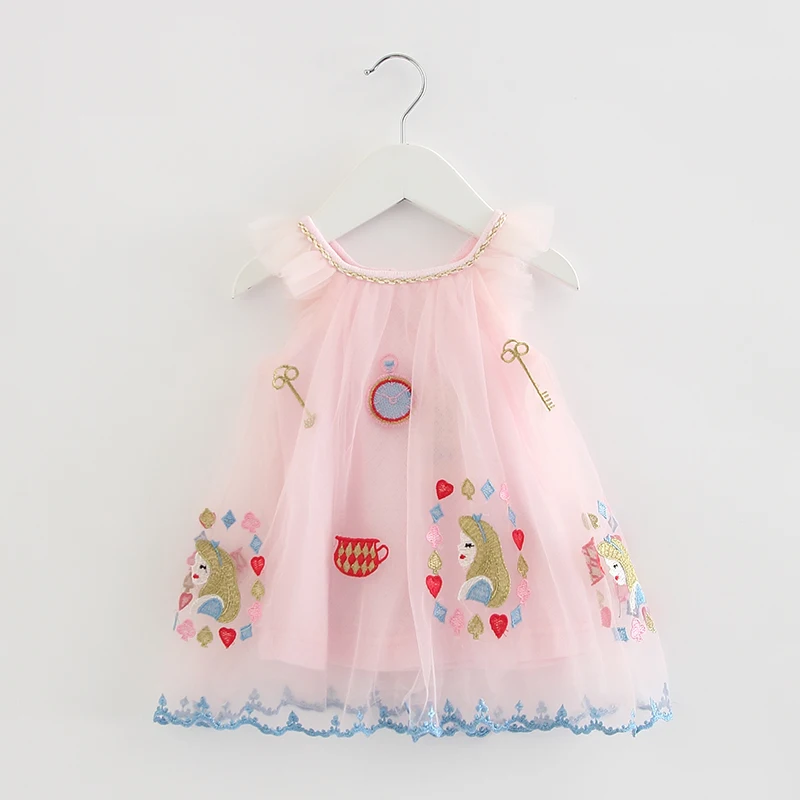 Платье для новорожденных девочек милая кружевная одежда малышей трапециевидное