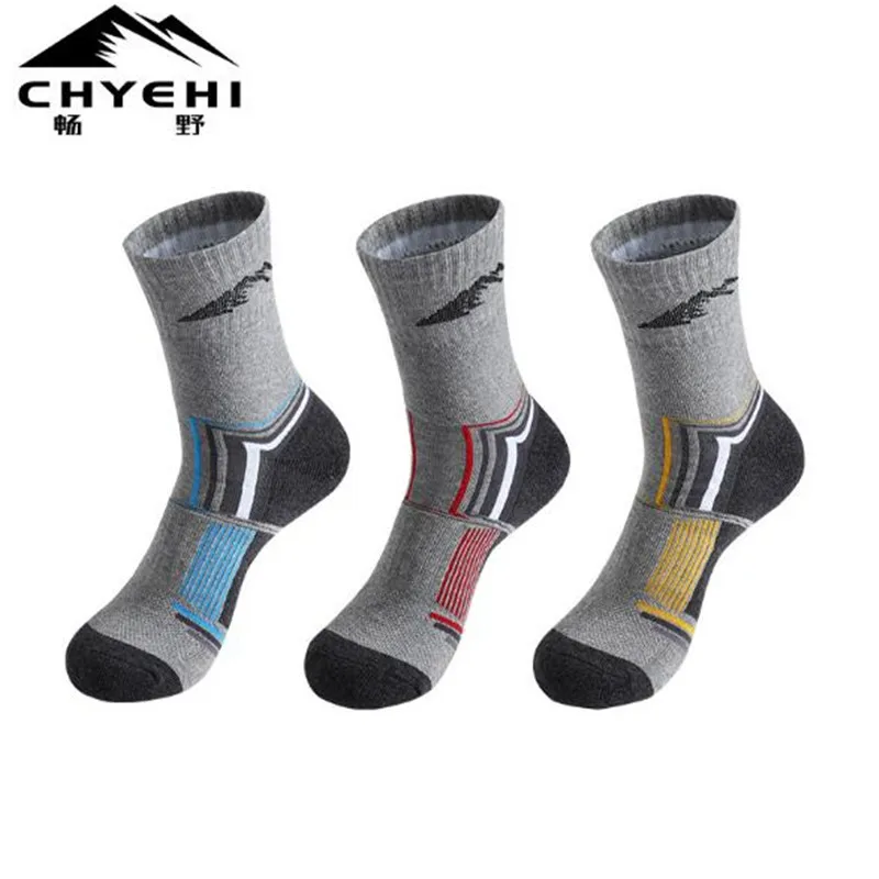 Men Sports Socks (3 Pairs/lot) CHYEHI W003 Cotton Quick Dry Outdoor Climbing Hiking Socks
Men Sports Socks (3 Pairs/lot) CHYEHI W003 Cotton Quick Dry Outdoor Climbing Hiking Socks