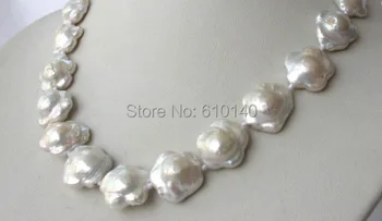 YY@@RR2@stunning baroque flower white freshwater cultured pearl necklace17 h799
YY@@RR2@stunning baroque flower white freshwater cultured pearl necklace17 h799