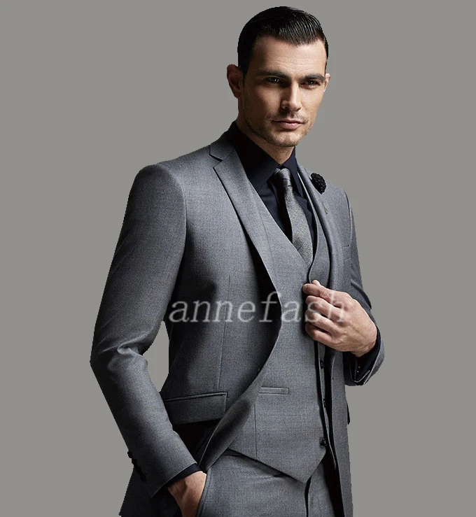 Custom Made high quality 150's worsted pure wool grey Suit Men Slim Fit Suit(jacket+pants+vest)
Custom Made high quality 150's worsted pure wool grey Suit Men Slim Fit Suit(jacket+pants+vest)