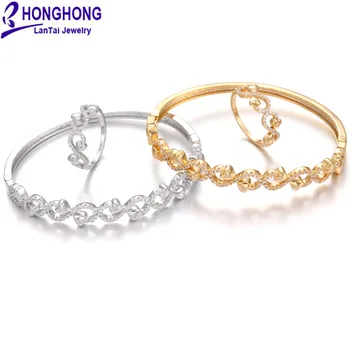 HONGHONG 2020 High Quality 8 shape Bangle & Bracelet Rings Suit for Women bangle bracelets womens Fashion Jewelry
HONGHONG 2020 High Quality 8 shape Bangle & Bracelet Rings Suit for Women bangle bracelets womens Fashion Jewelry