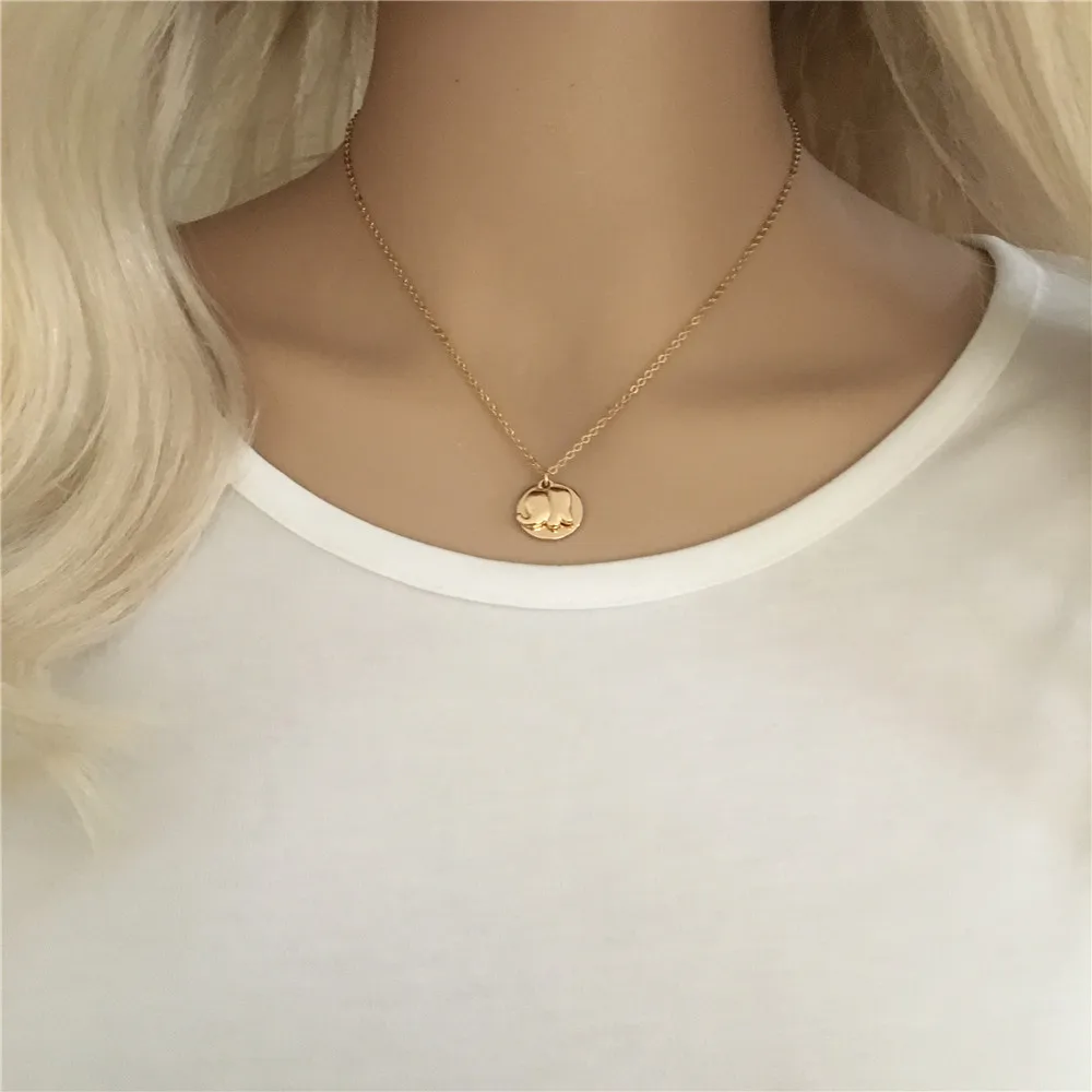 2019 New Arrival Gold color Elephant Overlap Round Disc Small Charm Necklace for Women Girly
2019 New Arrival Gold color Elephant Overlap Round Disc Small Charm Necklace for Women Girly
