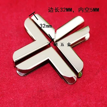 32MM 32MM side Notebook book corner Account book Corner Album Corner White Silver Within the space 5MM Wholesale
32MM 32MM side Notebook book corner Account book Corner Album Corner White Silver Within the space 5MM Wholesale