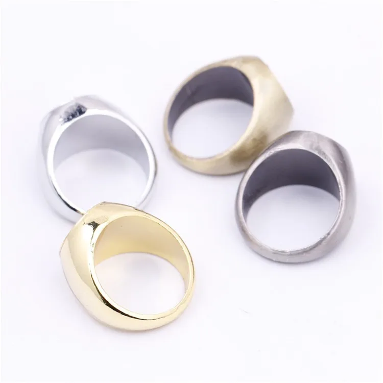 2638890571_2058721810