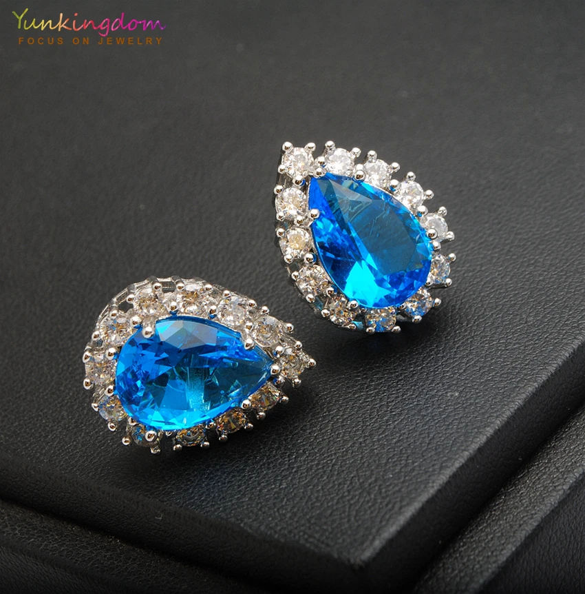 Yunkingdom Big Water Drop Zirconia Light Blue Big Stud Earrings for Women aretes de mujer Fashion Jewelry K1491
Yunkingdom Big Water Drop Zirconia Light Blue Big Stud Earrings for Women aretes de mujer Fashion Jewelry K1491