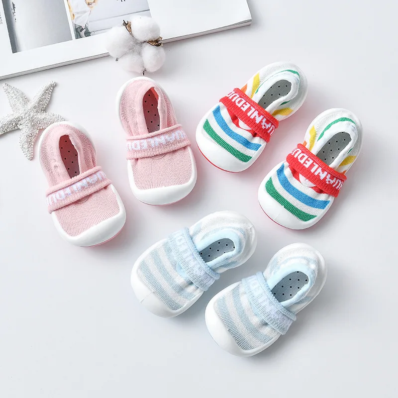 Baby Shoes Boys Girls Anti Slip Outdoor Shoes Soft Rubber Soles Toddler Shoes Newborn First Walkers attipas Cotton Infant Socks
Baby Shoes Boys Girls Anti Slip Outdoor Shoes Soft Rubber Soles Toddler Shoes Newborn First Walkers attipas Cotton Infant Socks