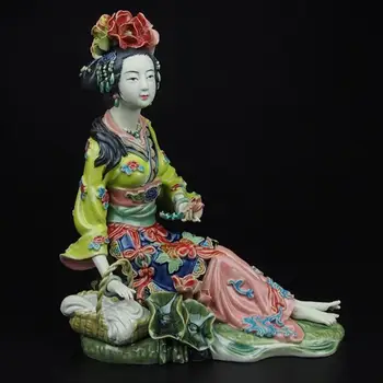 The best Christmas gift!!! High9.6 inch Chinese handmade Qing Dynasty palace ladies porcelain Sculpture
The best Christmas gift!!! High9.6 inch Chinese handmade Qing Dynasty palace ladies porcelain Sculpture