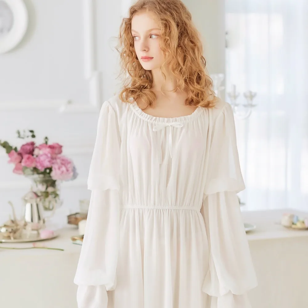 Women Sleepwear Vintage Nightgown Nightshirt 2017 New Fashion Sleepwear Long Dress Ladies Royal Nightwear
Women Sleepwear Vintage Nightgown Nightshirt 2017 New Fashion Sleepwear Long Dress Ladies Royal Nightwear