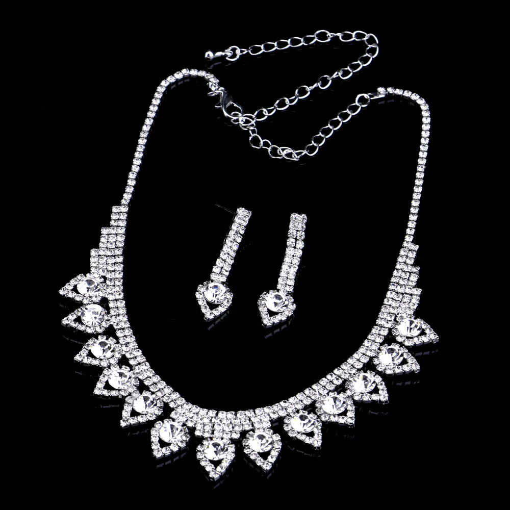 2018 New Wedding Costume Accessories Cubic Zircon Crystal Bridal Earrings And Rhinestone Necklace Jewelry Sets For Brides
2018 New Wedding Costume Accessories Cubic Zircon Crystal Bridal Earrings And Rhinestone Necklace Jewelry Sets For Brides
