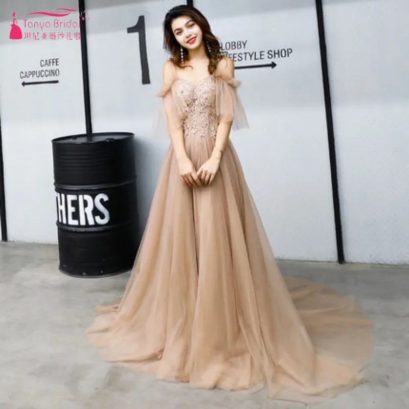 Gold Champagne Evening Dresses Fashion Long Appliques Beading Sexy Elegant Floor-length Prom Dress Robe De Soiree DQG941
Gold Champagne Evening Dresses Fashion Long Appliques Beading Sexy Elegant Floor-length Prom Dress Robe De Soiree DQG941