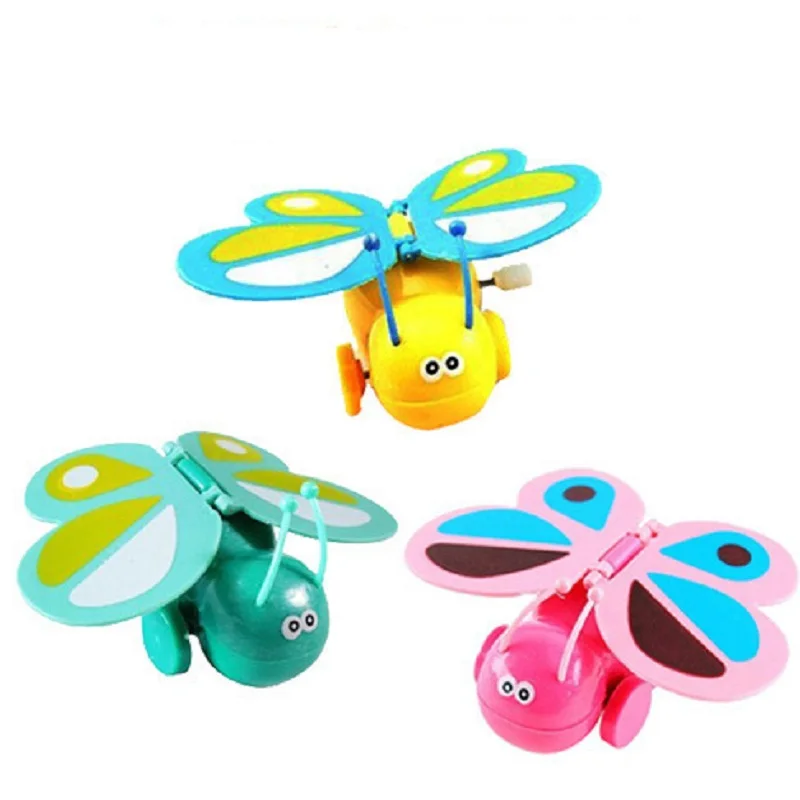 1 Pcs Cartoon Plastic Wind Up Toys Colorful Chain Clockwork Butterfly Walk with Flapping Wings Color Random
1 Pcs Cartoon Plastic Wind Up Toys Colorful Chain Clockwork Butterfly Walk with Flapping Wings Color Random