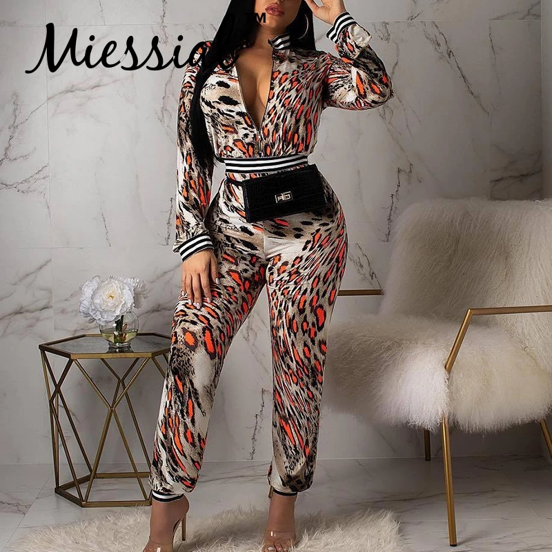 Miessial Leopard print women jumpsuit romper Long sleeve sexy long jumpsuit female overalls Sexy party winter jump suit playsuit
Miessial Leopard print women jumpsuit romper Long sleeve sexy long jumpsuit female overalls Sexy party winter jump suit playsuit