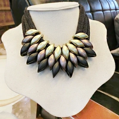 ZOSHI New 2019 Hot Pendant Necklace Women Trendy Jewelry Cloth Woven Chain Statement Necklaces Plastic Pendants For Gift
ZOSHI New 2019 Hot Pendant Necklace Women Trendy Jewelry Cloth Woven Chain Statement Necklaces Plastic Pendants For Gift