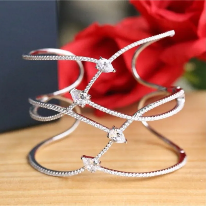 S925 Sterling Silver Inlaid Zircon Mesh Line Bracelet Jewelry Fits Monaco Jewelry with Women Party Gifts
S925 Sterling Silver Inlaid Zircon Mesh Line Bracelet Jewelry Fits Monaco Jewelry with Women Party Gifts